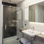 Hotel Ramada & By Wyndham Izmir Kemalpasa (Izmir)