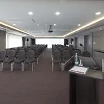 Ramada & By Wyndham Izmir Hotel
