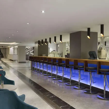 Ramada & By Wyndham Izmir Hotel Kemalpasa (Izmir)