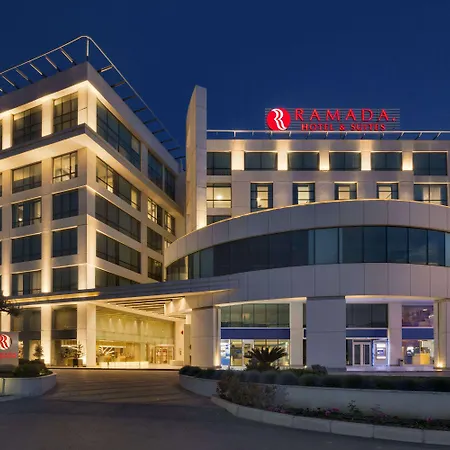 Ramada & By Wyndham Izmir Hotel 4*