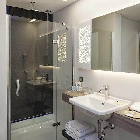 Szálloda Ramada & By Wyndham Izmir Kemalpaşa