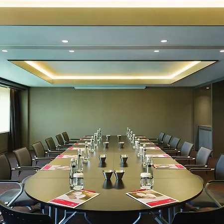 Hotel Ramada & By Wyndham Izmir 4*