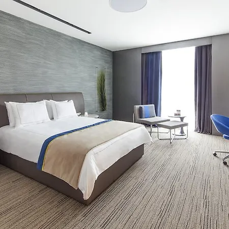 Hotel Ramada & By Wyndham Izmir 4*