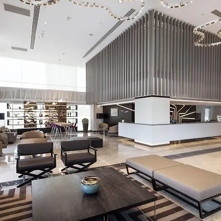 Ramada & By Wyndham Izmir Kemalpasa (Izmir)