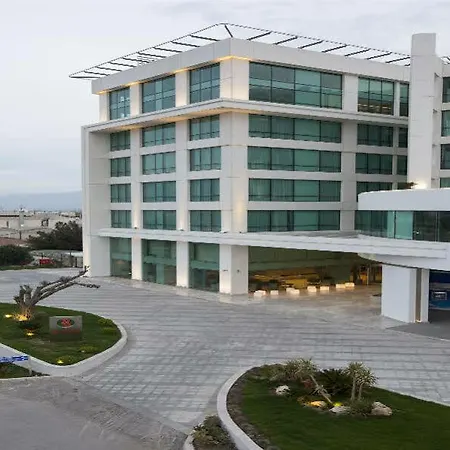 Ramada & By Wyndham Izmir Hotel Kemalpasa (Izmir)