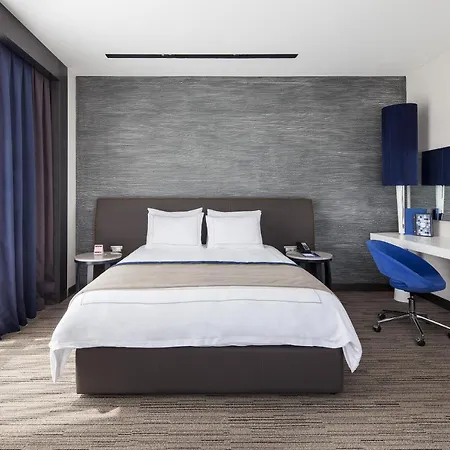 Ramada & By Wyndham Izmir 4*