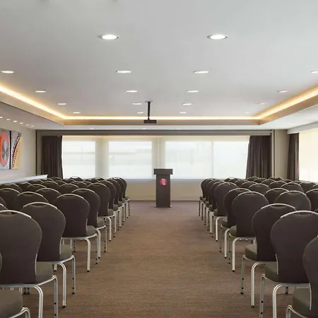 Ramada & By Wyndham Izmir 4* Kemalpasa (Izmir)