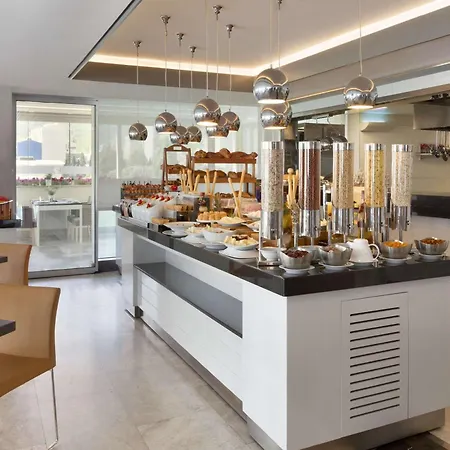 Hotel Ramada & By Wyndham Izmir