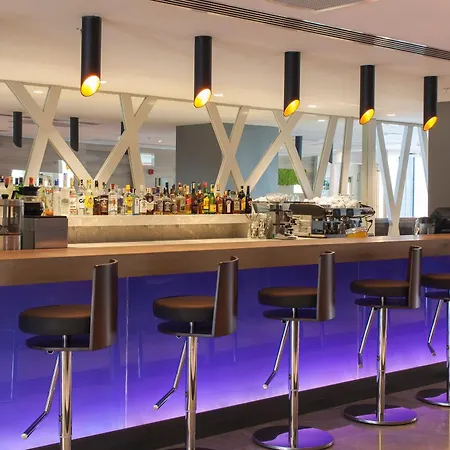 Hotel Ramada & By Wyndham Izmir Kemalpasa (Izmir)