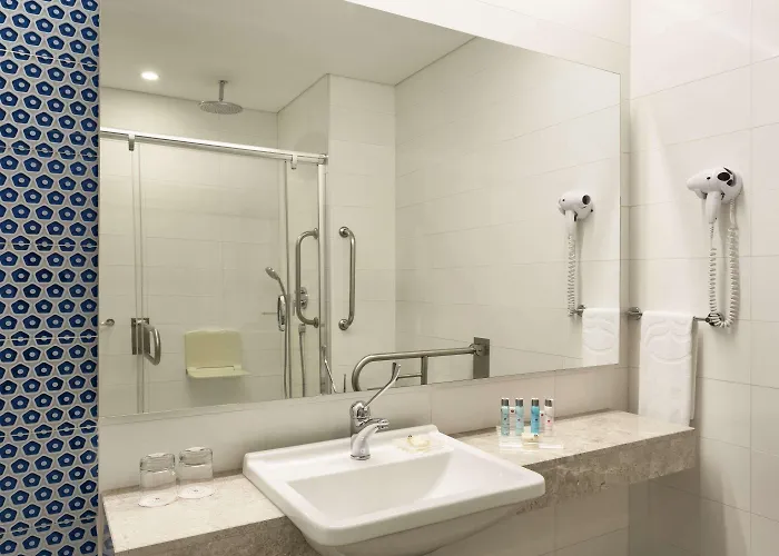 Hotel Ramada & By Wyndham Izmir