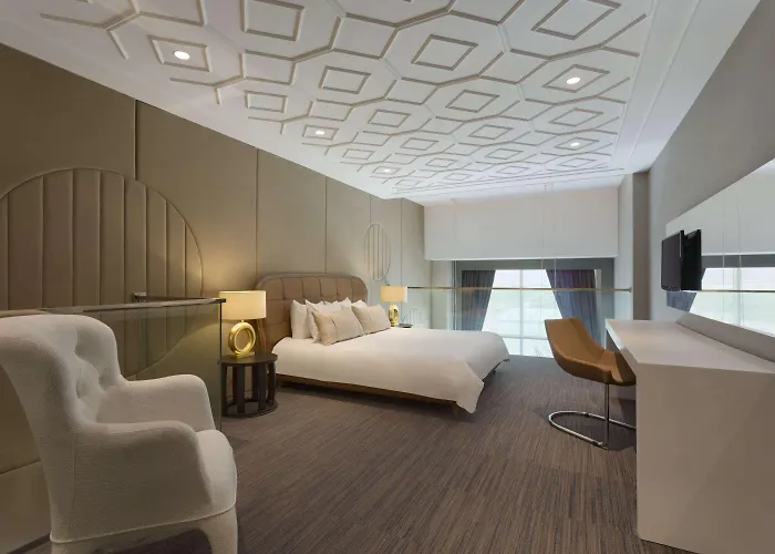 Hotel Ramada & By Wyndham Izmir Kemalpasa (Izmir)