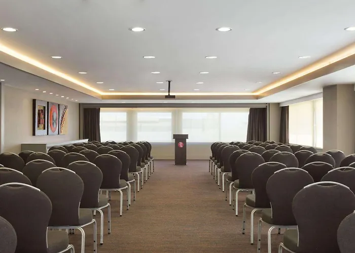 Ramada & By Wyndham Izmir 4* Kemalpasa (Izmir)