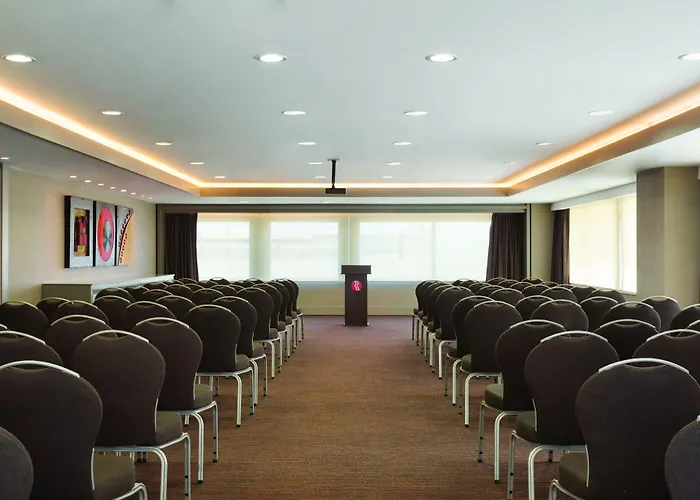 Ramada & By Wyndham Izmir 4* Kemalpasa (Izmir)