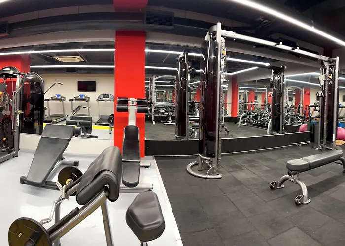 Ramada & By Wyndham Izmir Kemalpasa (Izmir)