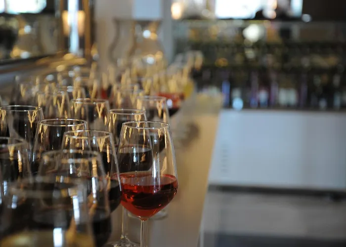 Ramada & By Wyndham Izmir Hotel 4*