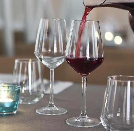 Ramada & By Wyndham Izmir Hotel 4*