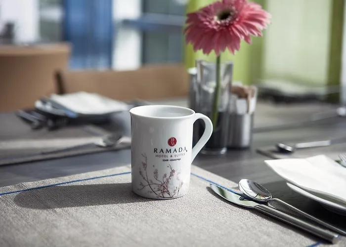 Hotel Ramada & By Wyndham Izmir 4*