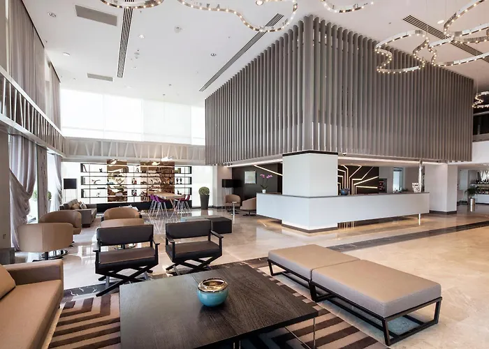 Ramada & By Wyndham Izmir Kemalpasa (Izmir)