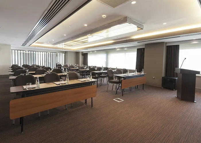 Hotel Ramada & By Wyndham Izmir